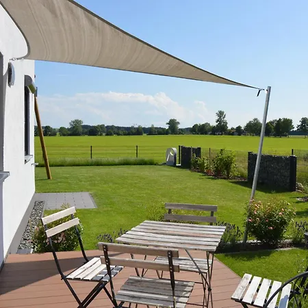 Apartment Ruhig Gelegene In Schoener Ortsrandlage Germaringen
