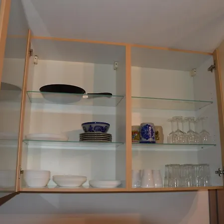 Apartment Ruhig Gelegene In Schoener Ortsrandlage Germaringen
